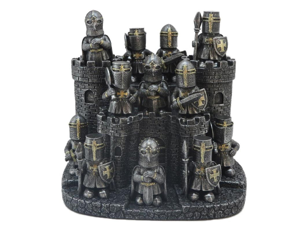 Medieval Knight on Castle Display – 6cm