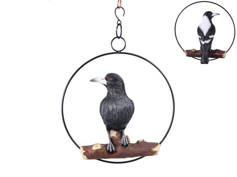 Realistic Magpie in Ring – 25cm